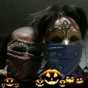 Meet your Posher, Christy